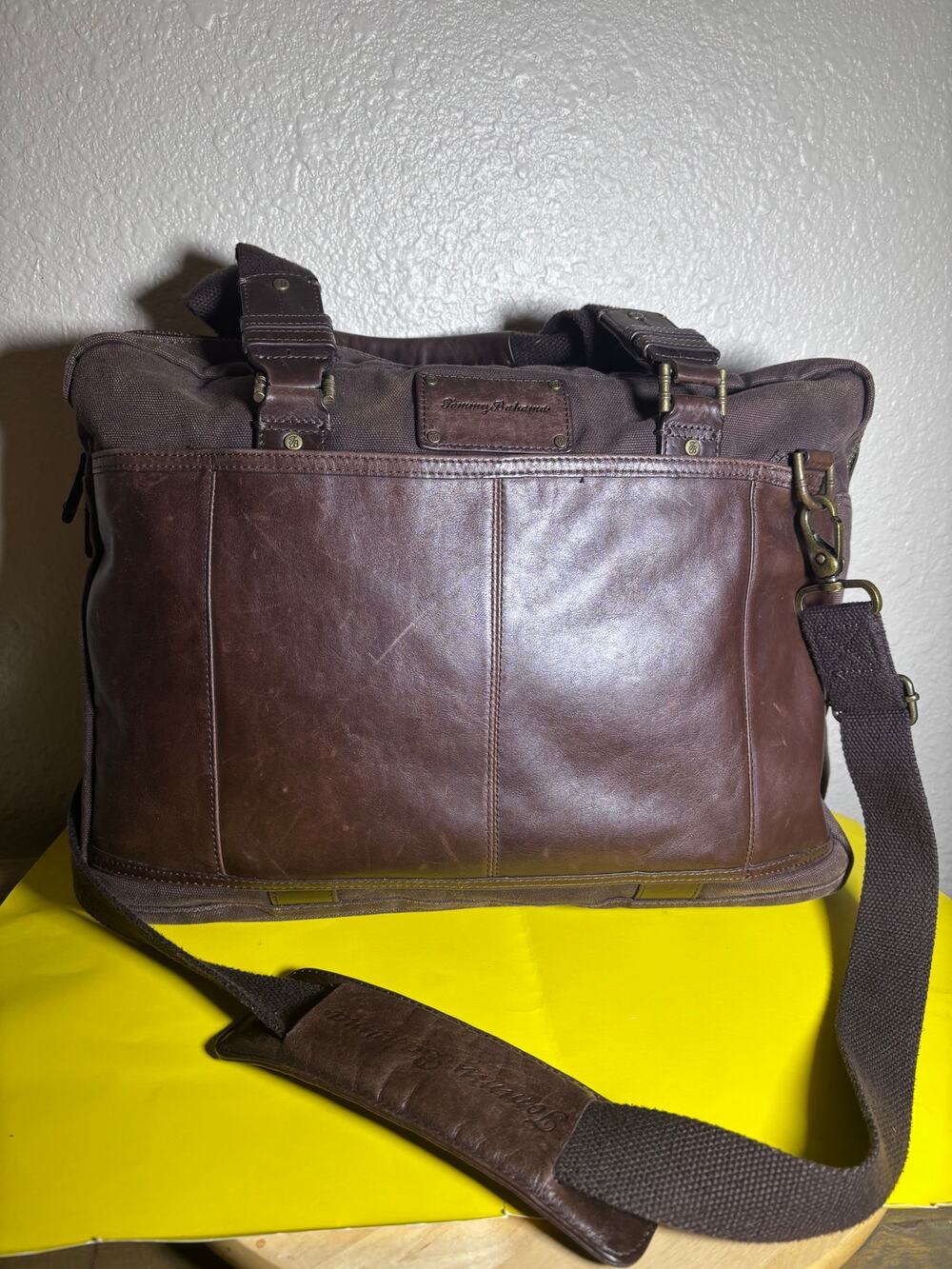 Tommy Bahama Tobago Briefcase Laptop Bag Canvas & Leather Carry Strap Map Lining